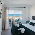 Sea-view With Pool Next To Marina & Apartment